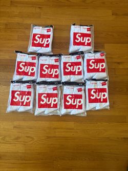 Supreme x Hanes White Crew Socks – 10 Packs