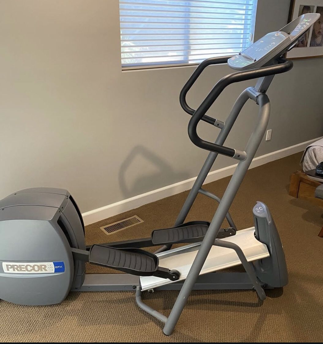 Elliptical Cross-Trainer
