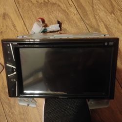 Pioneer.  AVH - 120BT  Touch Screen 