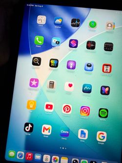 Pink 10th gen Apple iPad