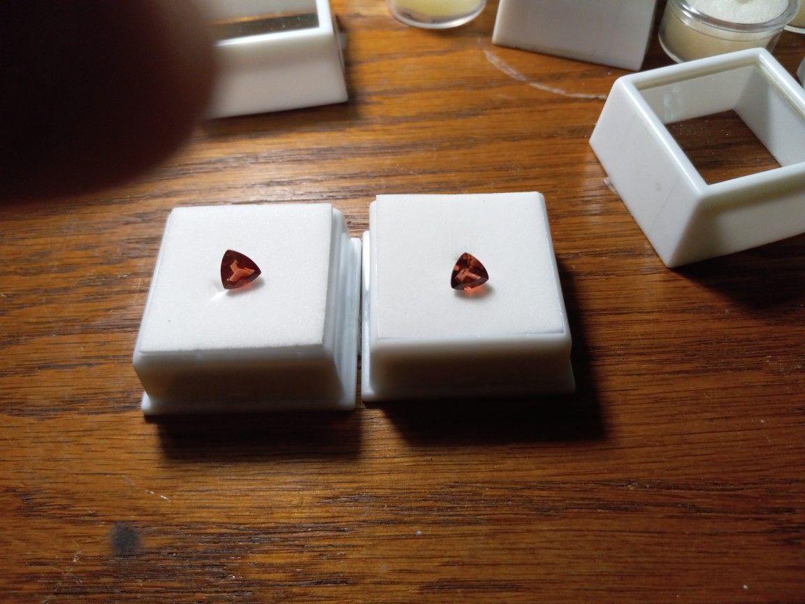 Red Labradorite Trillian Cut 7x7 Matching Pair 