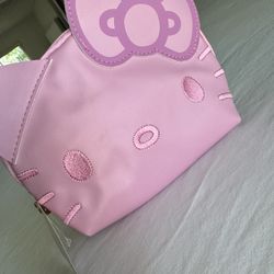 ✨ Hello Kitty Pink Pouch – Brand New! ✨