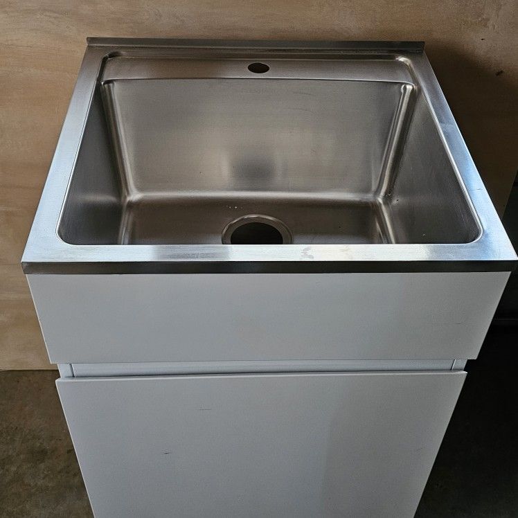 LAUNDRY SINK - BRAND NEW!