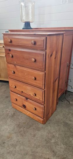 WOOD. STORAGE UNIT
