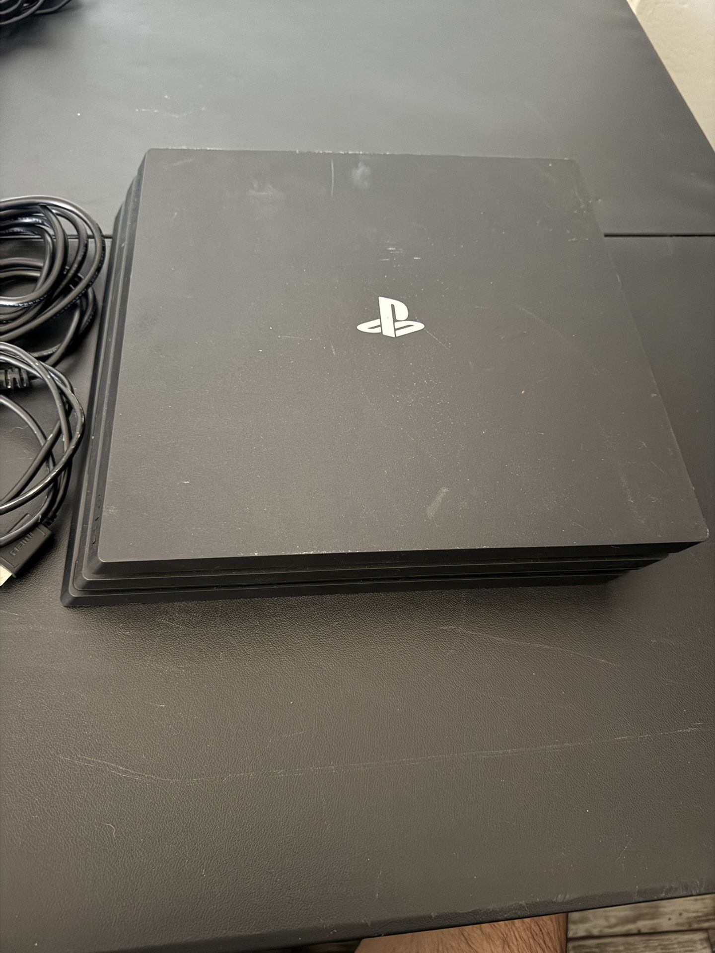 PS4 Pro 