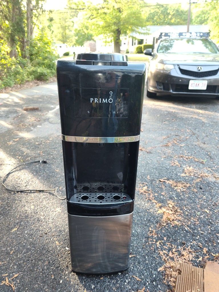 Water Dispenser