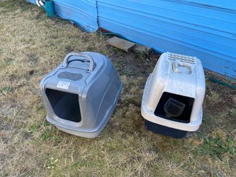 Cat litter boxes $15 each