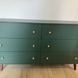 Green Dresser