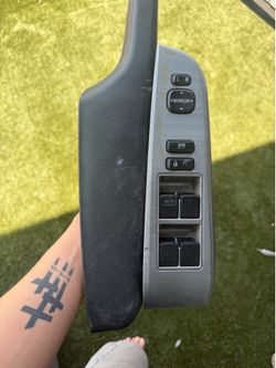 Camry front passenger switch pannel