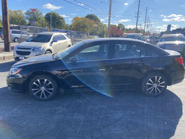 2012 Chrysler 200
