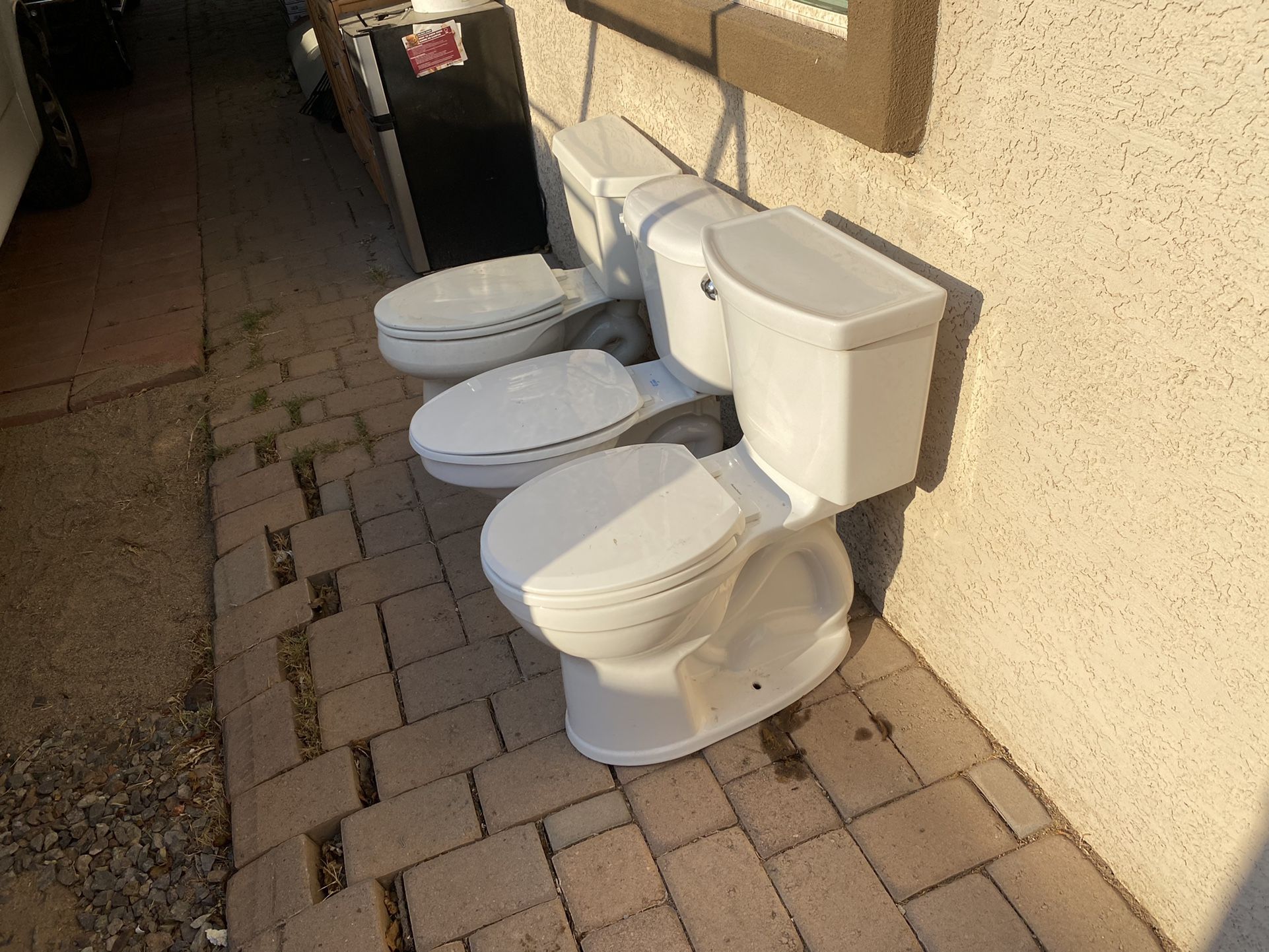 toilets-for-sale-for-sale-in-phoenix-az-offerup
