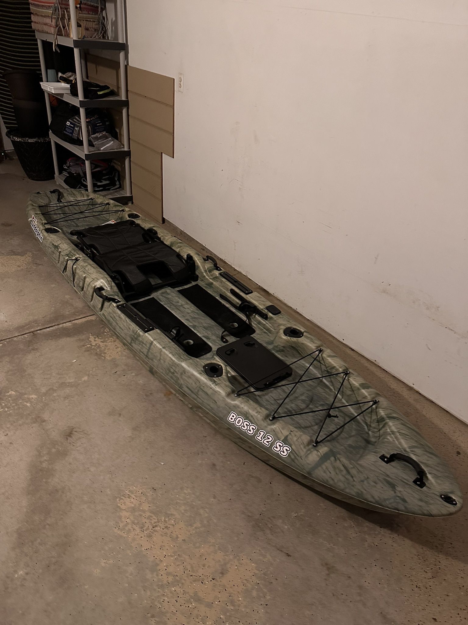 Sun Dolphin Boss 12 SS Fishing Kayak – Like New!