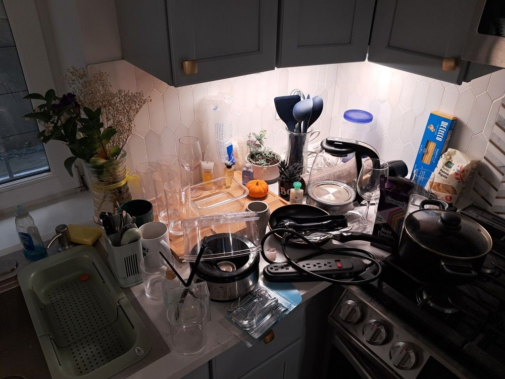 Kitchen And Household Varios