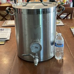 10 Gallon MegaPot 1.2 Brew Kettle w/ Ball Valve & Dial Thermometer