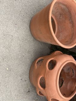 2 Pots 