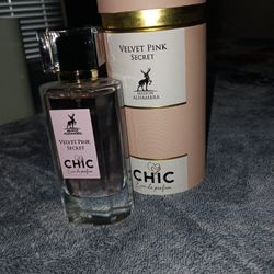 VELVET PINK CHIC PERFUME .....😊😍