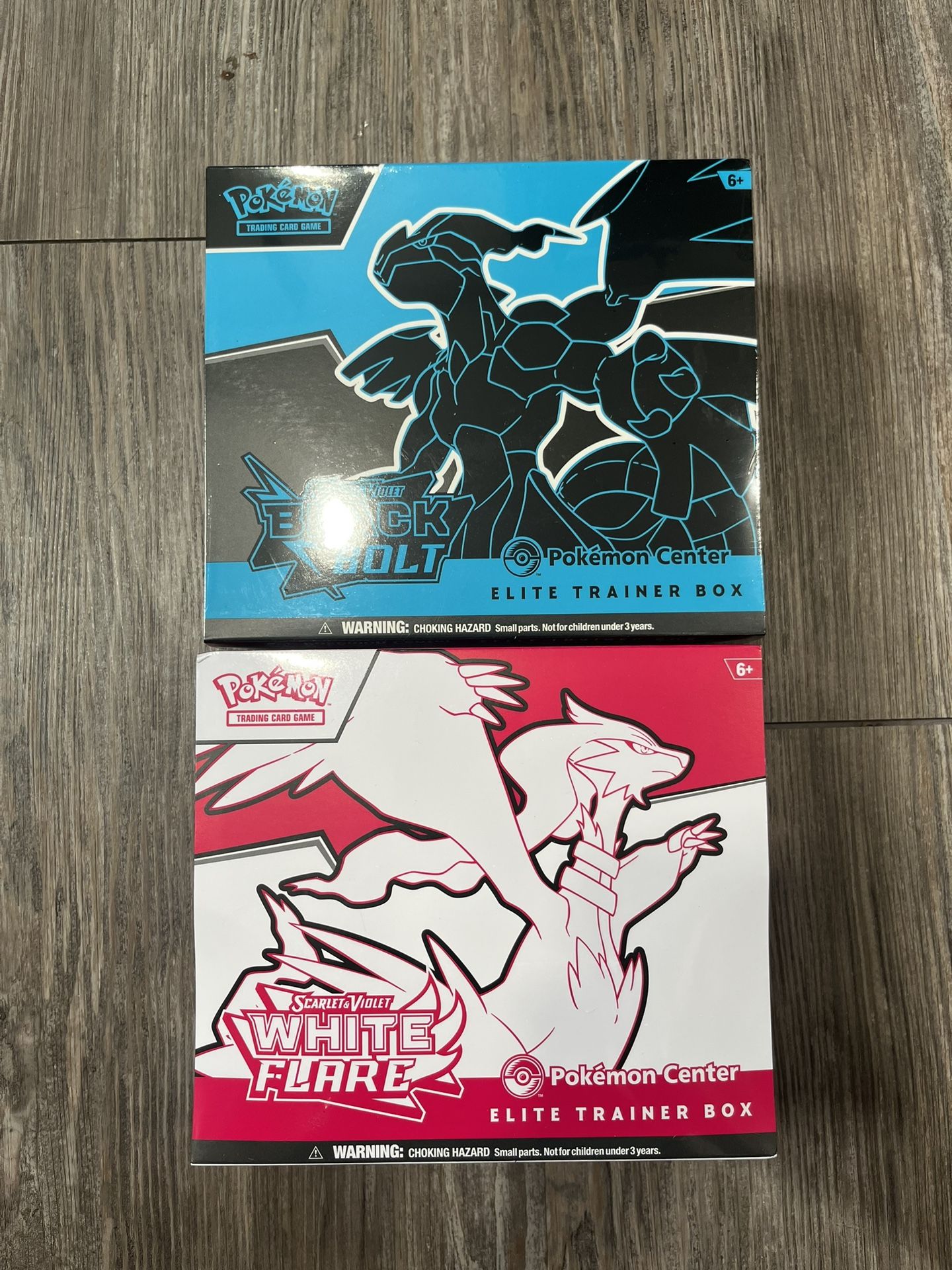 Pokemon White Flare / Black Bolt ETB Pokemon Center