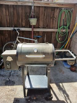 Pit boss pellet grill