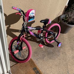 Girl Bike With Training Wheels
