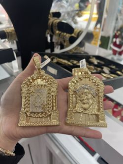 Big pendant