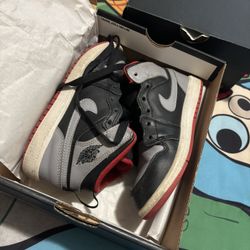 jordan mid 1 boys
