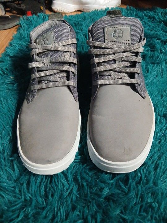  Mens Timberland Gray Sizw 9.5 Boots