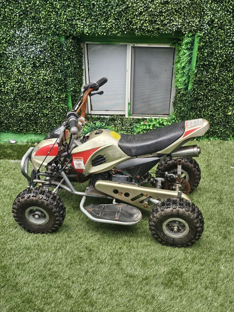 Electric start kids 4 wheeler