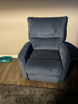 Recliner lift