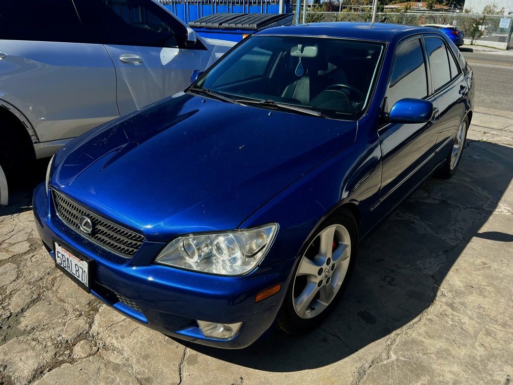 2003 Lexus IS 300