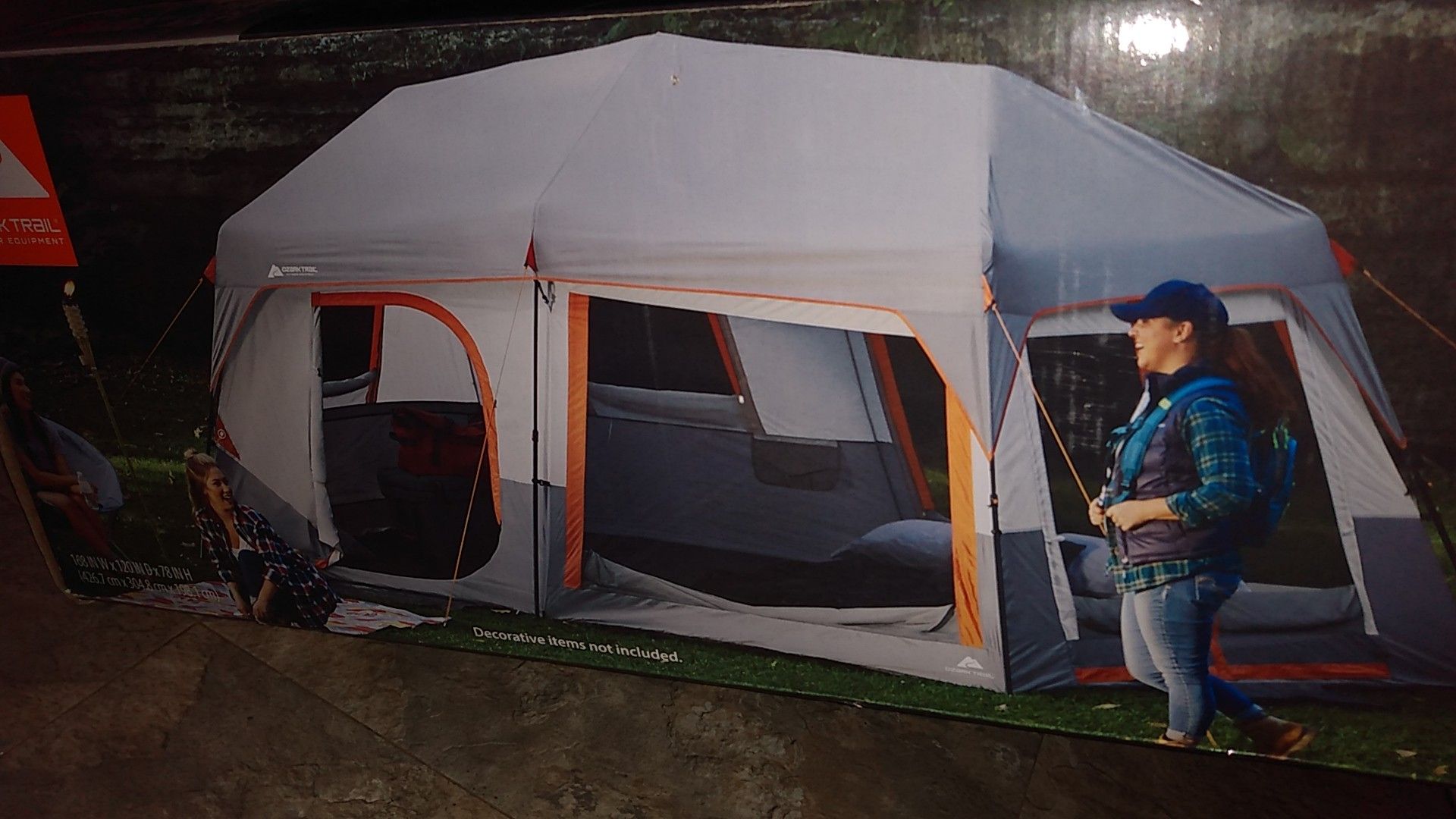 10person tent with LED lights built in