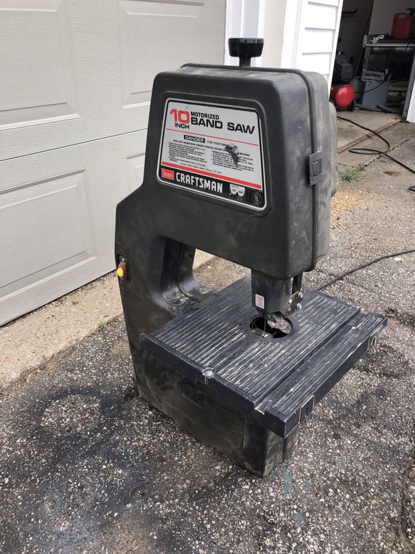 Sears Craftsman 10” Motorized Band Saw 7 AMPS for Sale in Colchester