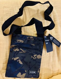 Dakine Jive Crossbody Bag – Brand New with Tags (Camo)