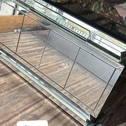 Entertainment center