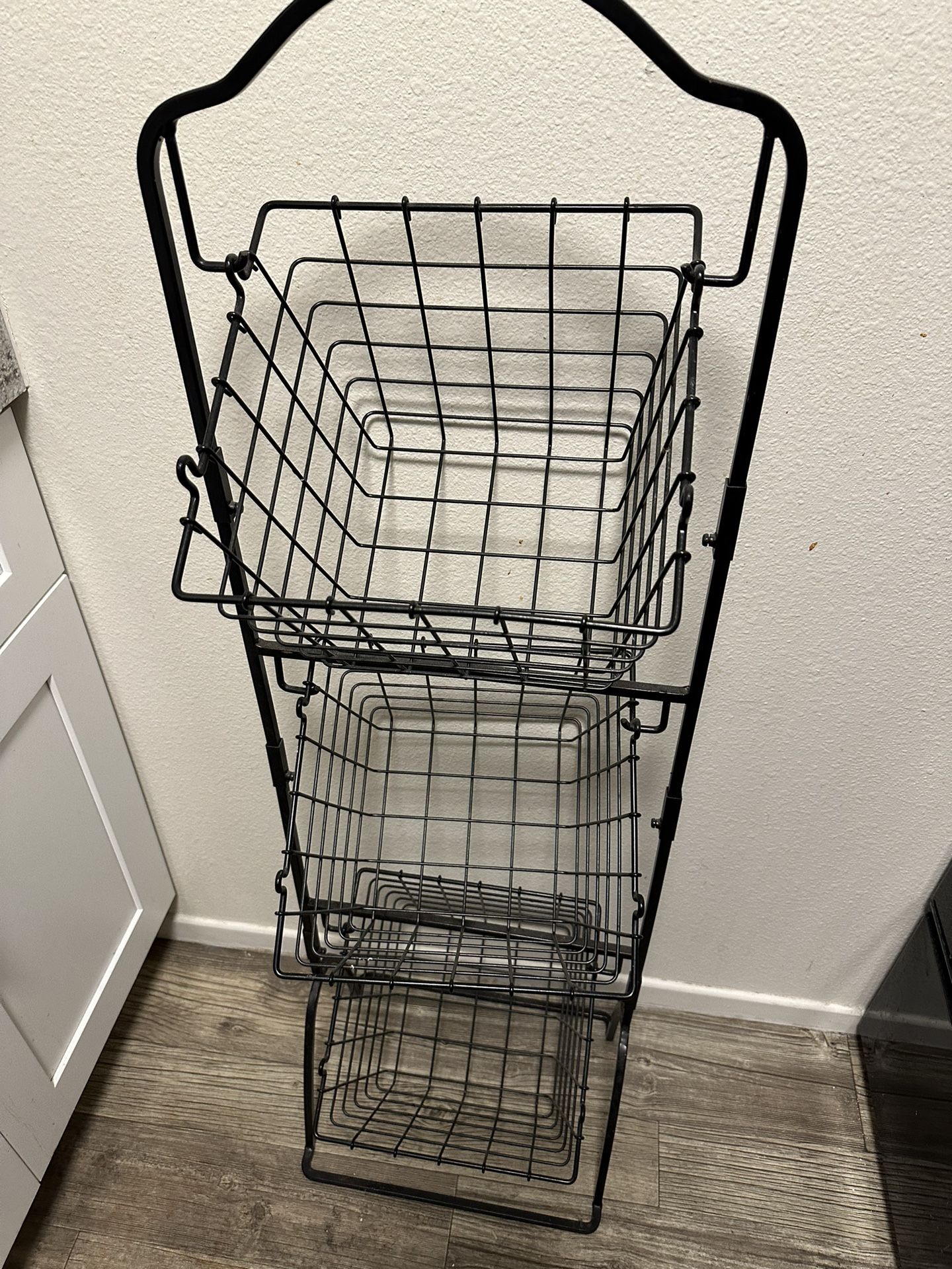 3 Tier Metal Basket Stand for Fruits Vegetables Bakery Plants Decorations