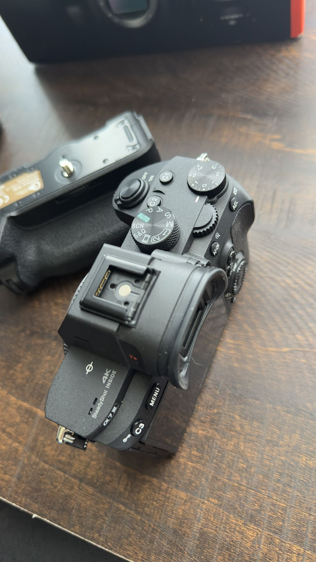 Sony Alpha 7III DSLR Camera 24MP UHD 4K Mirrorless Digital Camera