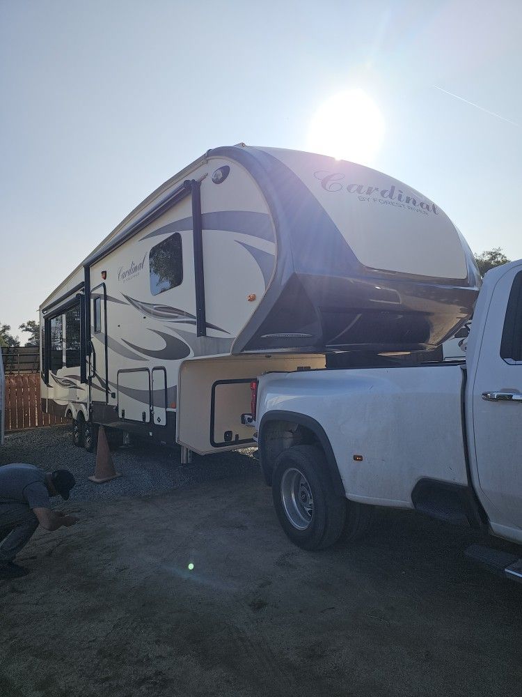 RV, FIFTH WHEEL, GOOSENECK TOWING.