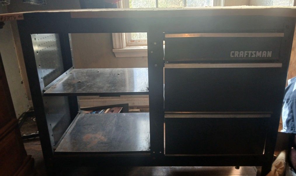 Craftsman Workbench