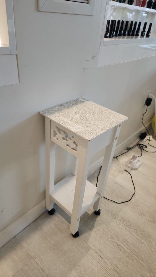 Decorating Stand End Table Side Table