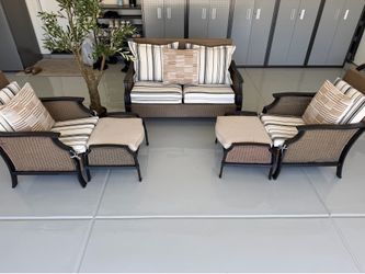 Five piece outdoor wicker patio