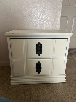 $30 O.B.O - Used Dresser / Drawers