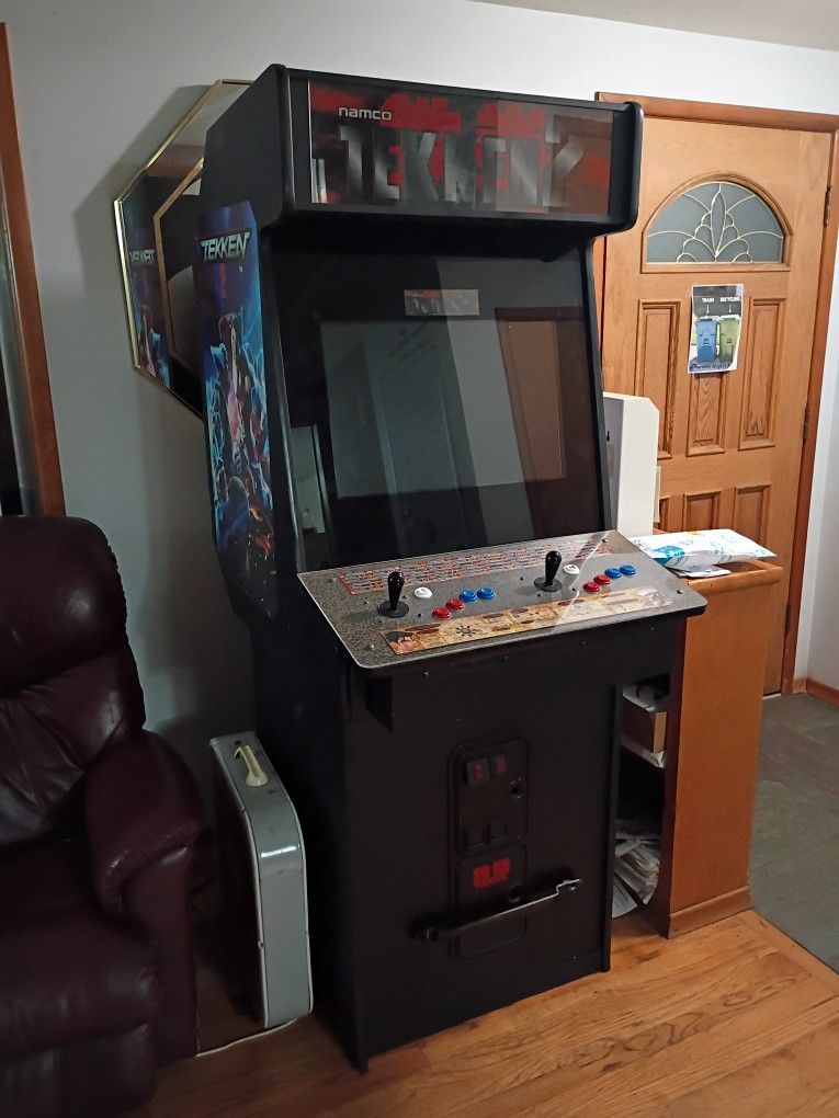 Tekken 2 Arcade Cabinet