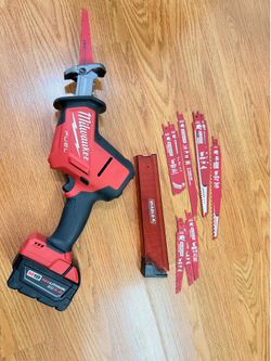 Milwaukee M18 FUEL HACKZALL 2719-20 Brushless Recip Saw w/ 5.0Ah Batt & Blades