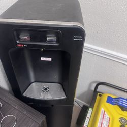 water dispenser 