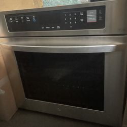 Black Friday Special New LG 30 In Single Electric Wall Oven With Convection And EasyClean In Stainless Steel
