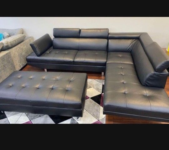 *June Sale Event!!!*---Modern Ibiza Black Leather Sectional Sofa W/Ottoman---Delivery And Financing Available😎