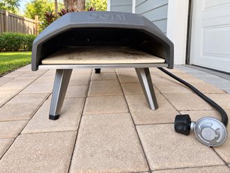 Ooni Koda 12 Propane Pizza Oven - Stone & Gas Hose Included