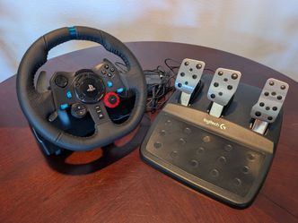 Logitech G29 racing wheel and pedals