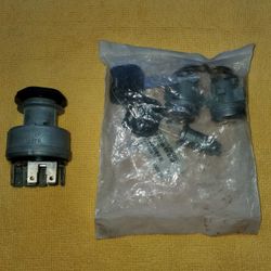 Freightliner Cascadia / M2 Original Ignition Switch Set A22-77318-000 | A | Genuine OEM