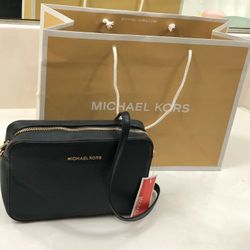 Michael Kors Women's Purse With Bag