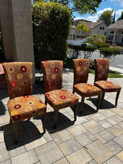 4 Pier One Daisy Print Parsons Chairs